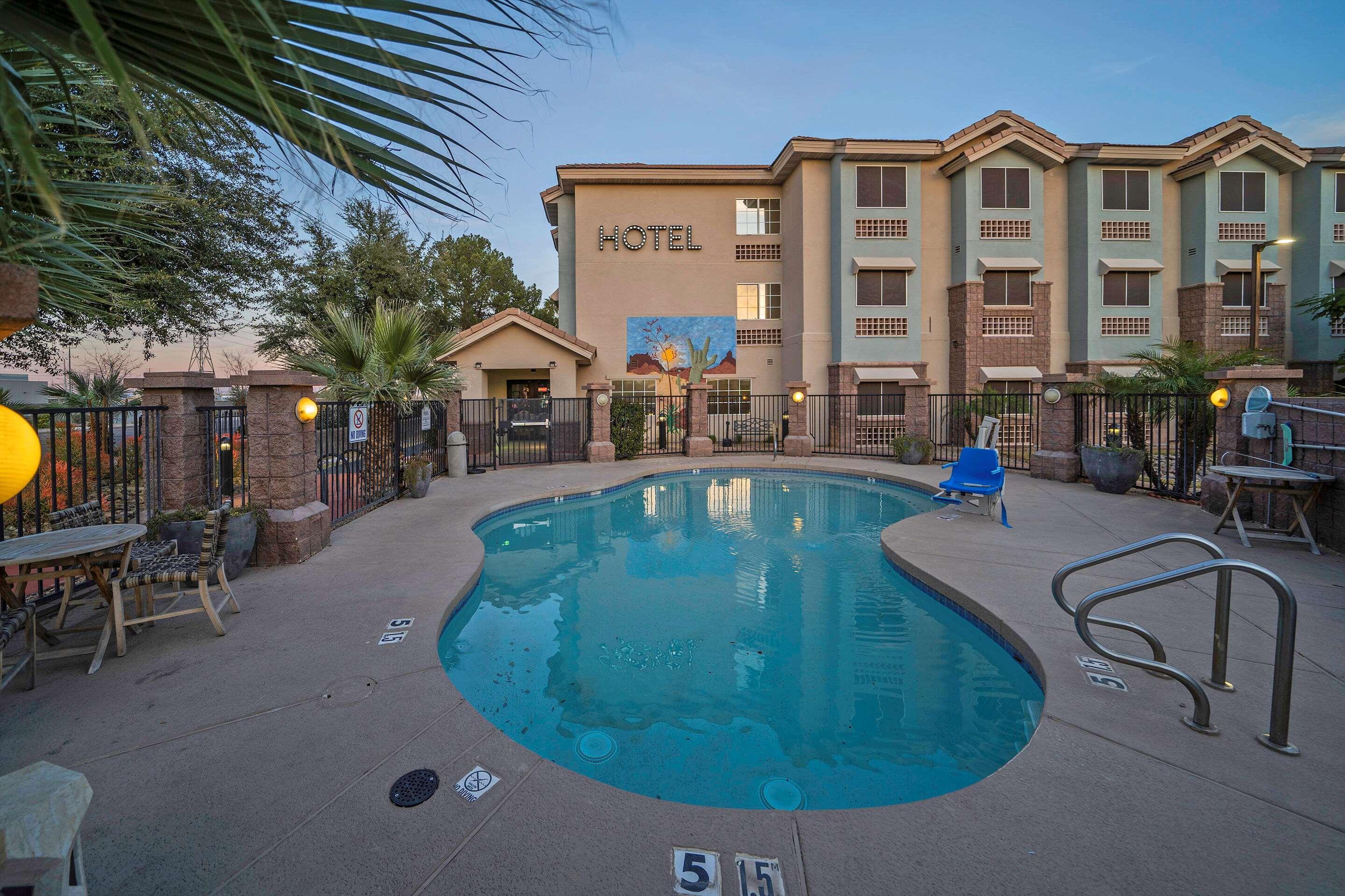 La Quinta Inn & Suites By Wyndham Tempe University, Phoenix Exteriér fotografie